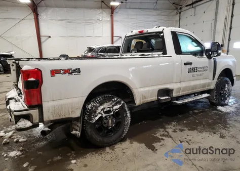 2023 Ford F350 Super Duty from USA, damaged, VIN 1FTRF3BN0PED73018